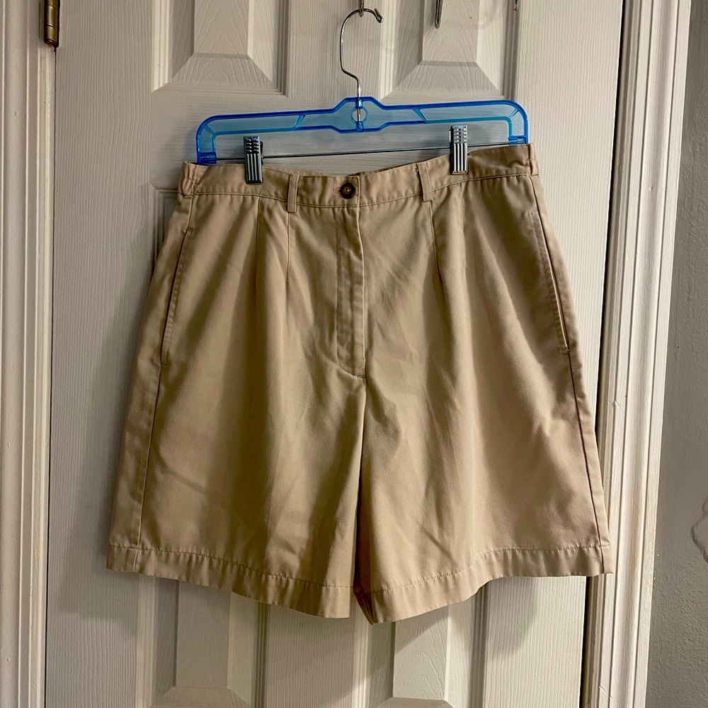 Vintage Paradise Bay Petites Khaki High Waisted Shorts Size 12P.